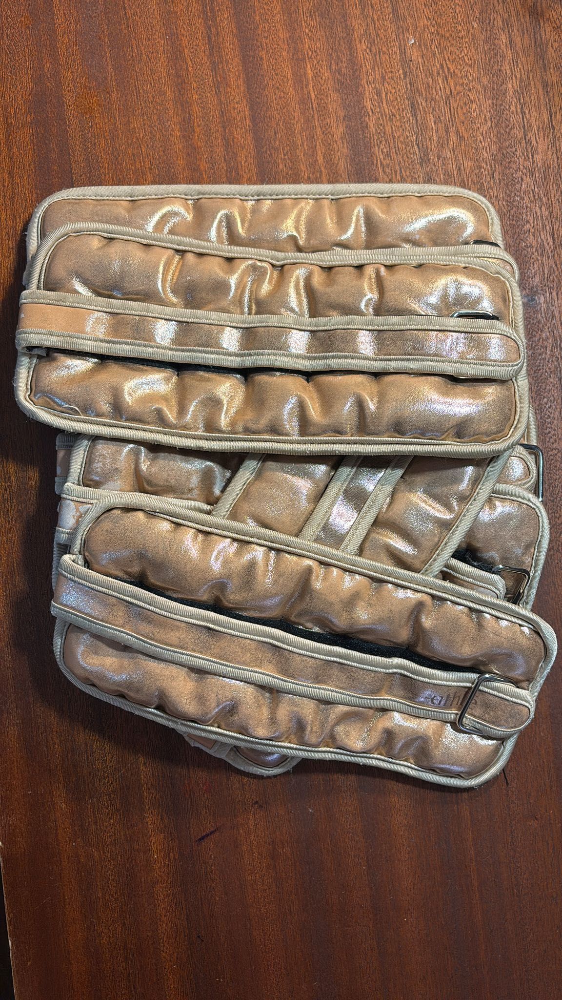 Tornozeleira/Bracelete (ankle/wrist weights) 1kg - marca Maison Athlée