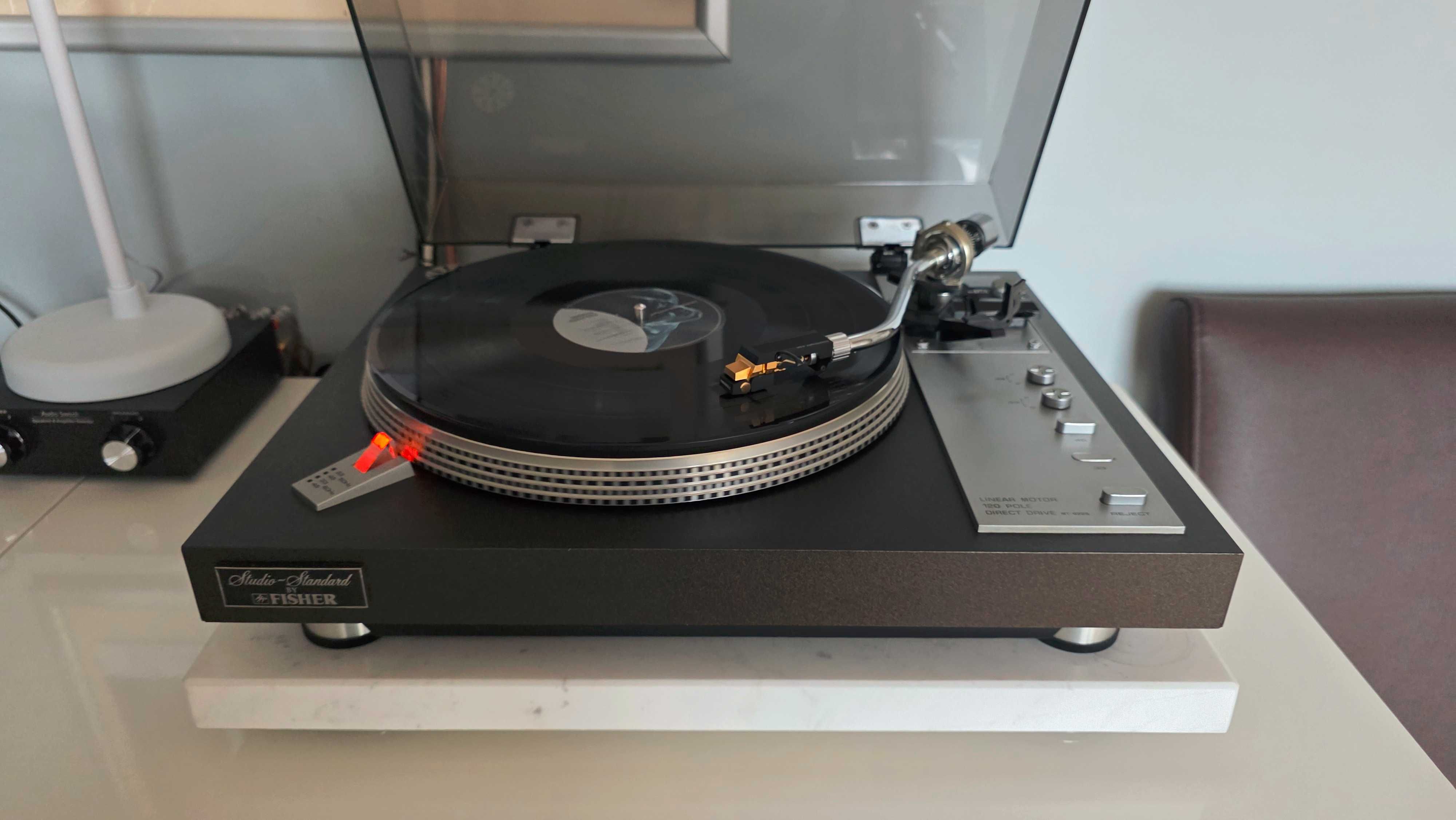 Sprzedam gramofon FISHER model MT-6225