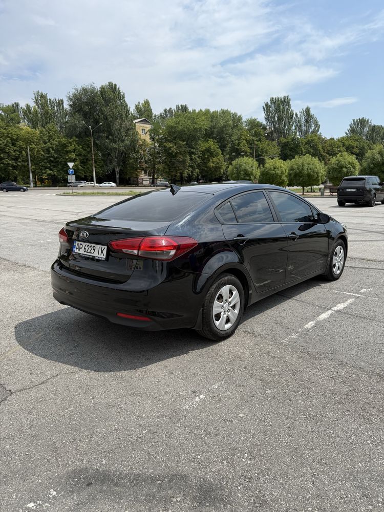 KIA FORTE 2018 год выпуска