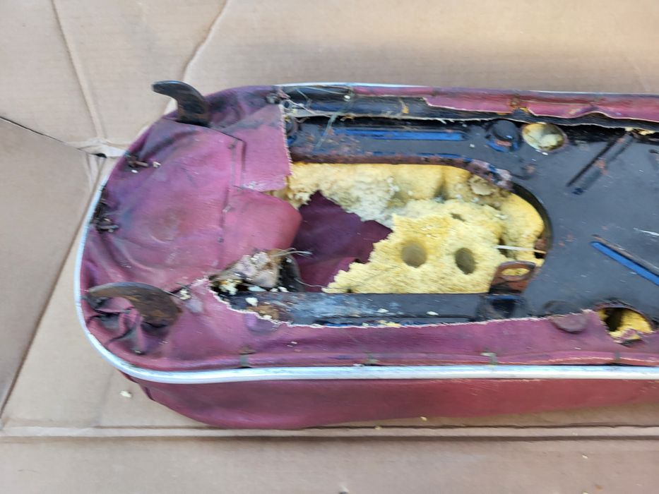 Siedzenie Kanapa WSK 125 175 z listwą Lelek Gil Kos Sport Kobuz blacha