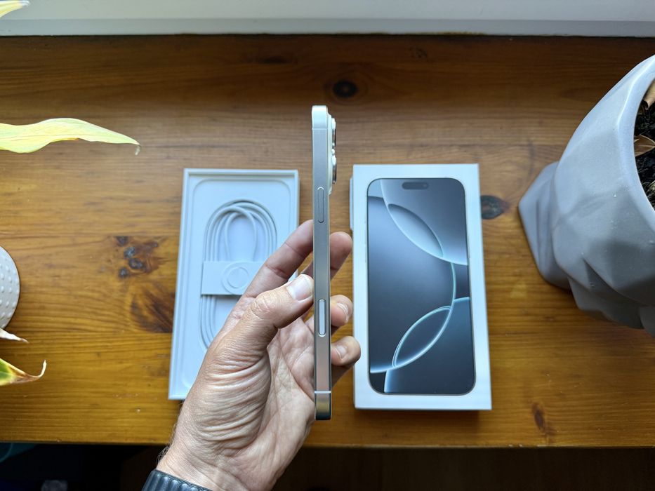  Apple iPhone 16 Pro Max 256GB White Titanium / Gwarancja / 100%