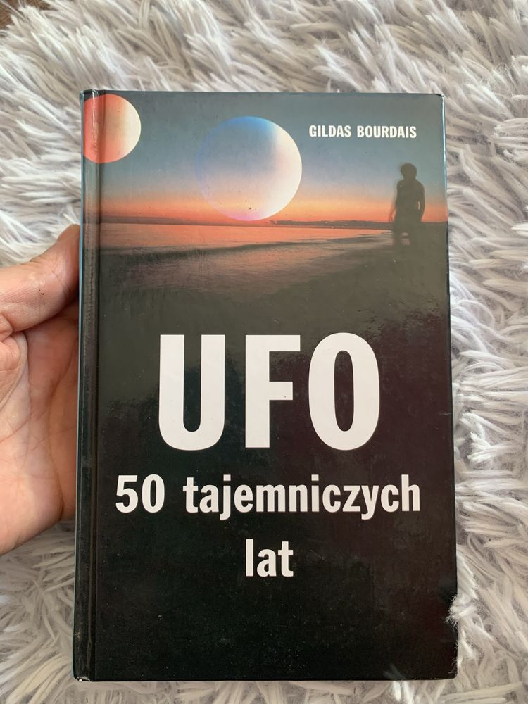 Ksiazka Ufo 50 tajemniczych lat - Gildas Bourdais