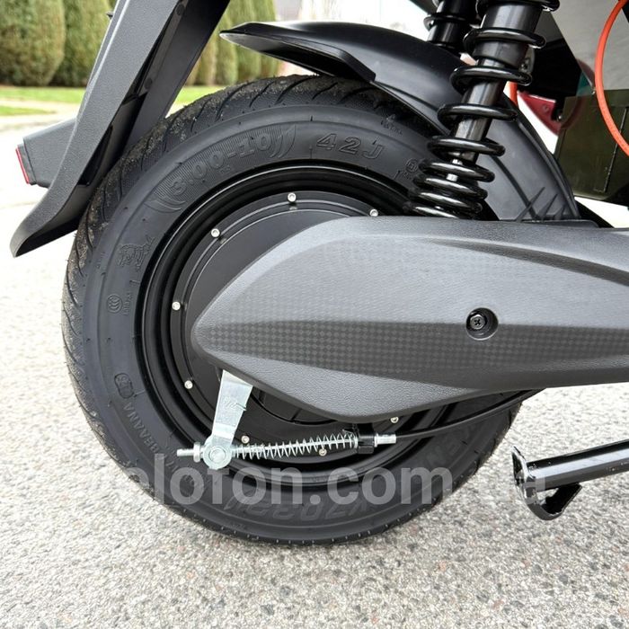 Електроскутер Corso Jogger 1500W, 72V/25Ah — двомісний максіскутер