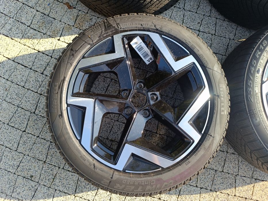 Koła Passat B9 Nowy Model!!! 235/45 r18
