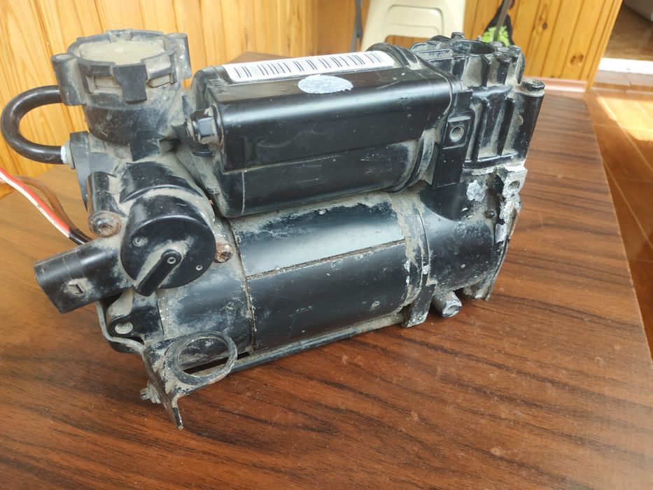 Компрессор пневмоподвески Wabco 001 0248. Mercedes
