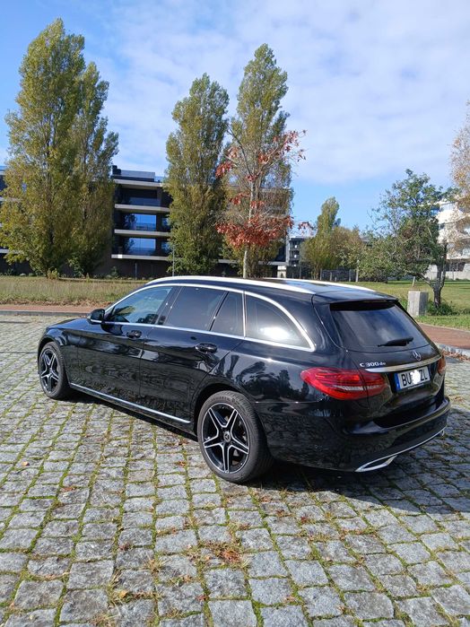 Mercedes-Benz  c300de