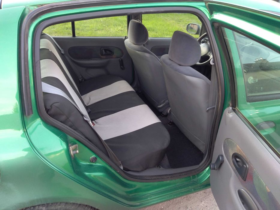 Renault Clio 1.2 benz 5 drzwi