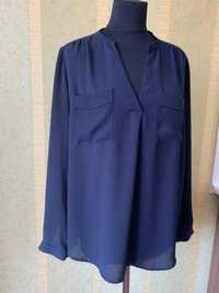 Блуза темно-синя розмір xxl наш 52-54
OVS