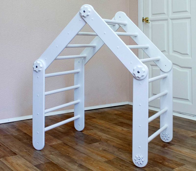 Domowy plac zabaw drewniany Flip Trójkąt Pikler Malpiszon.pl