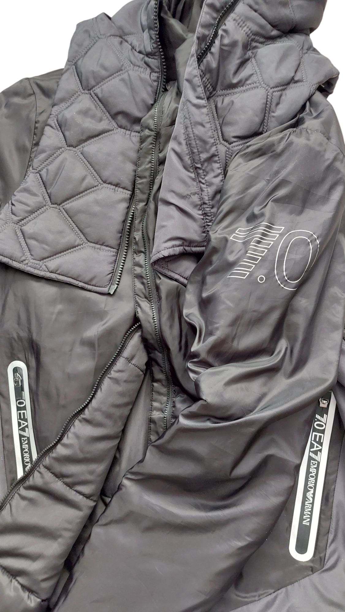 EA7 emporio armani nowa ocieplana kurtka z odpinanym plecak/kapturem r
