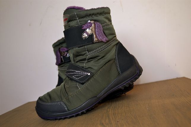 Фирменные зимние термо ботинки черевики ,35 размер,как новые