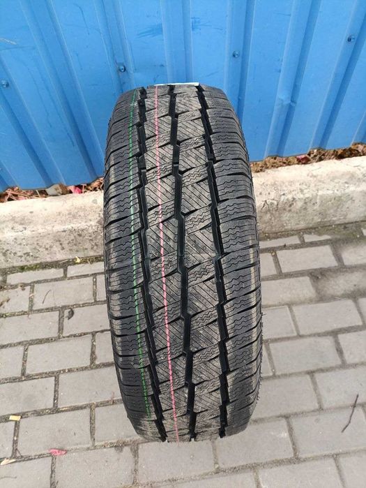 Нові шини 235/65R16C 115/113R Sunfull SF-W05