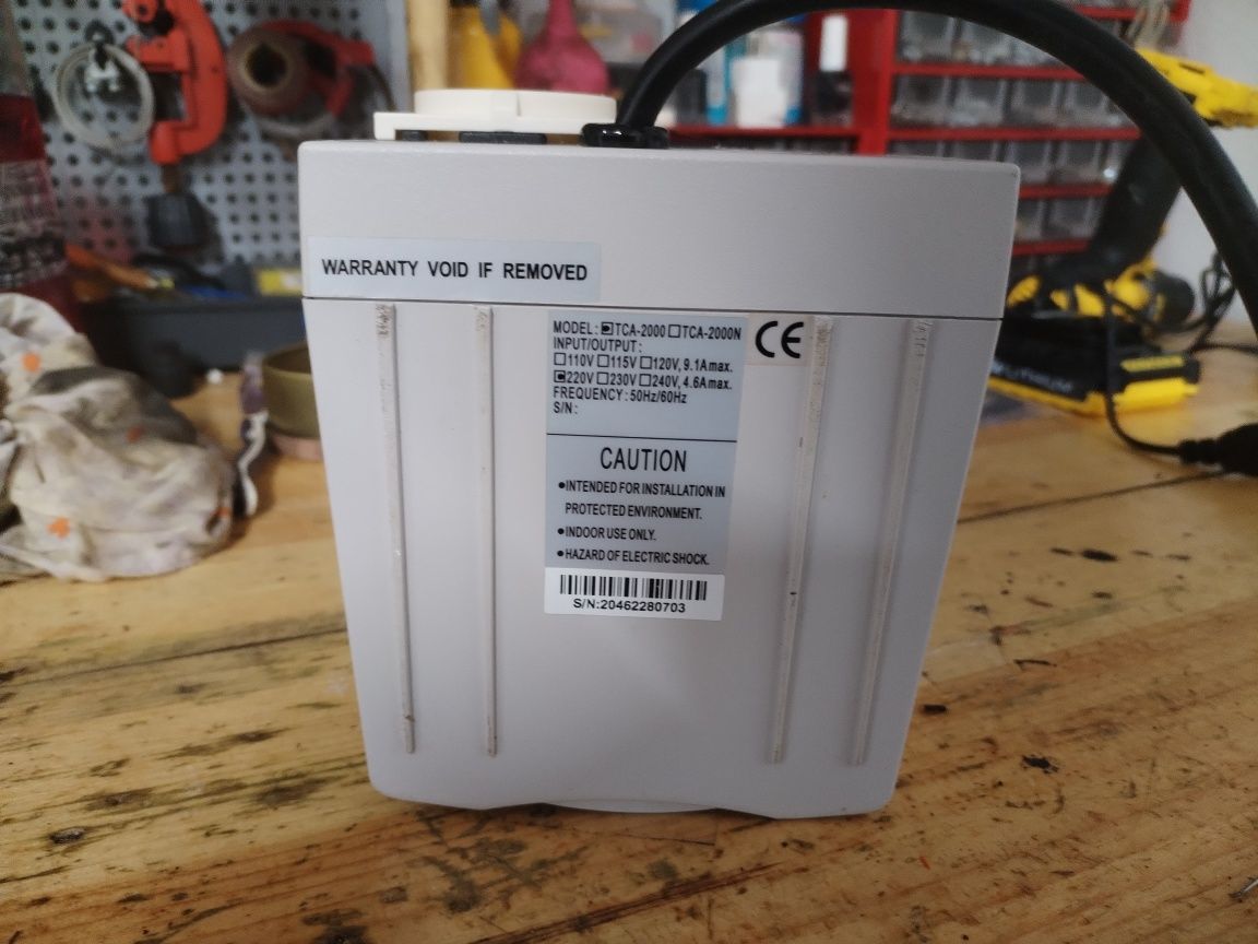 Стабілізатор POWECOM