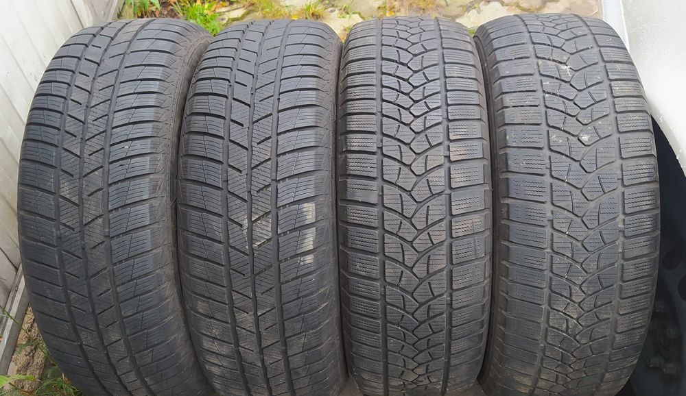 Opony zimowe 235 65 R17 komplet 4- sztuki.