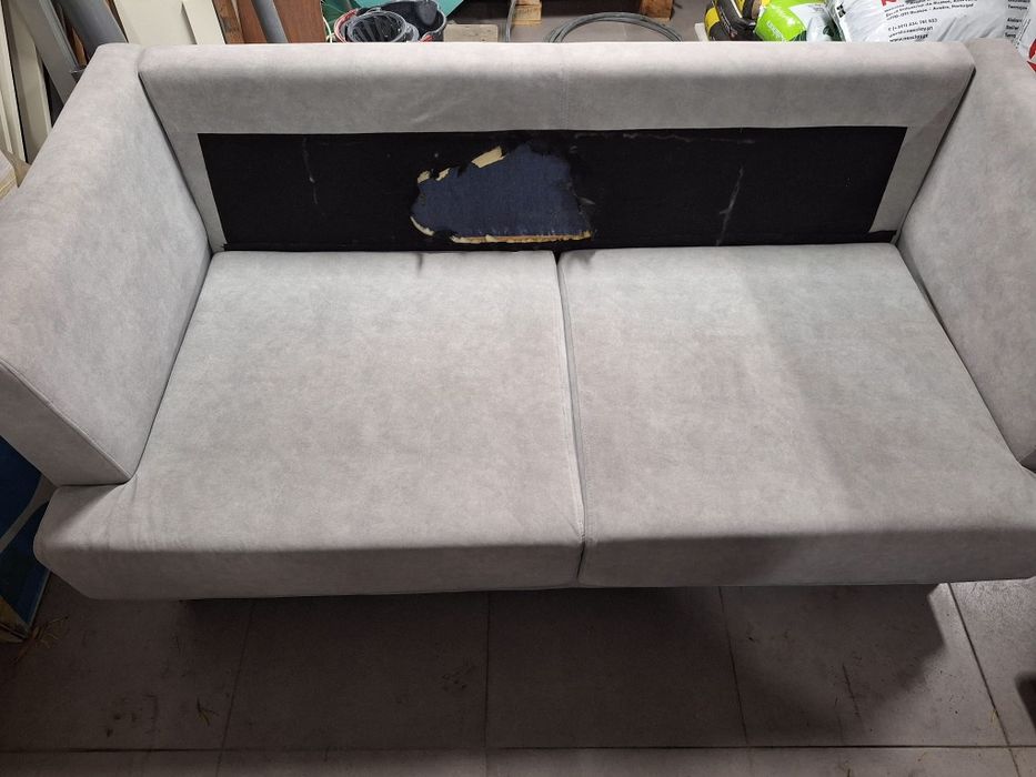 Sofa 3 lugares cinzento claro