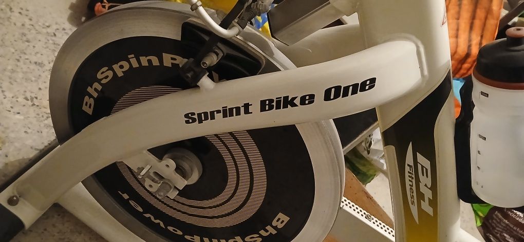 Bicicleta isoestatica Excelente