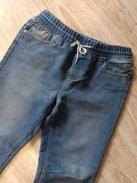 Spodnie jeansowe unisex na gumę i sznurek