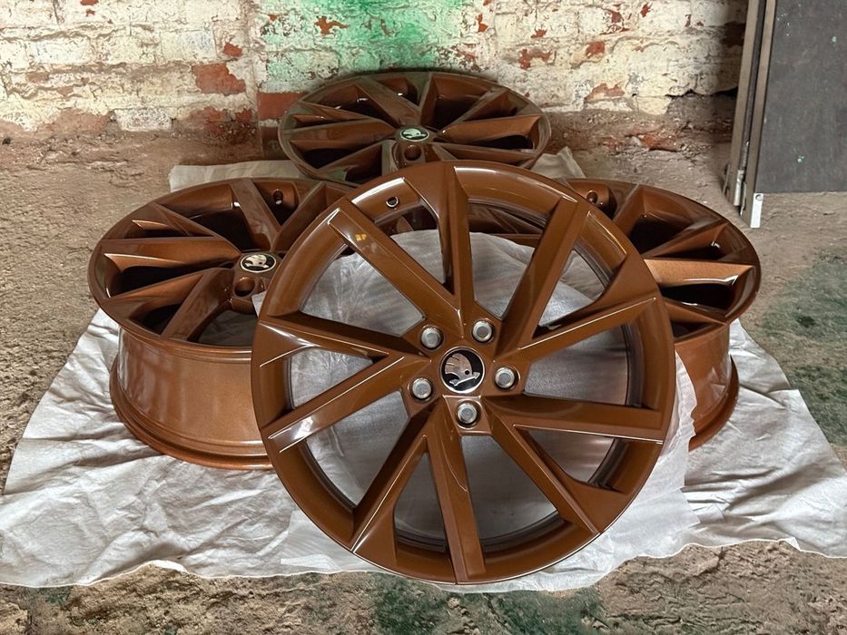 Komplet Nowych Oryginalnych Felg Skoda 5x112 19 Octavia SUPERB Karoq KODIAQ