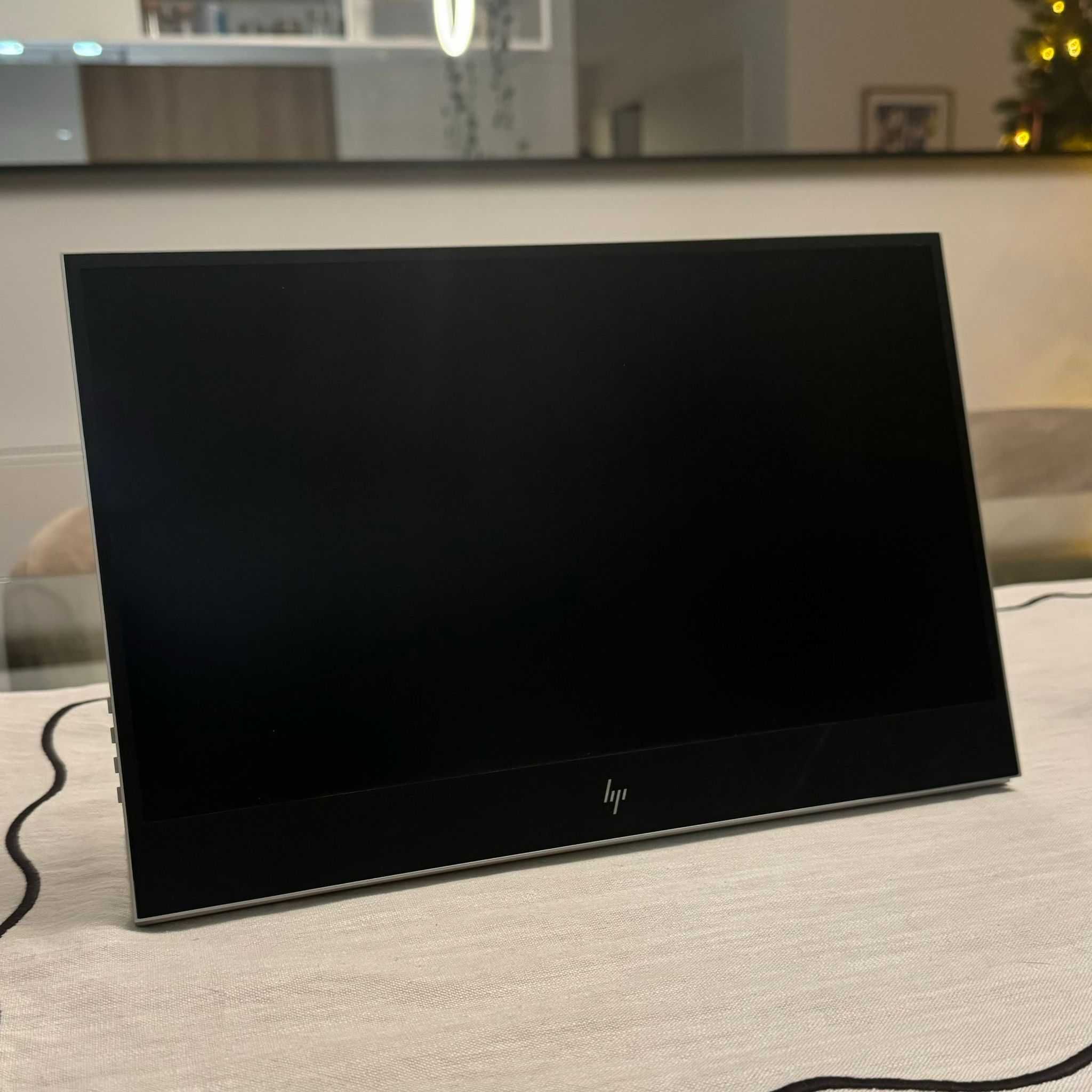 Monitor Ecrã Portátil HP E14 G4 – Como Novo!