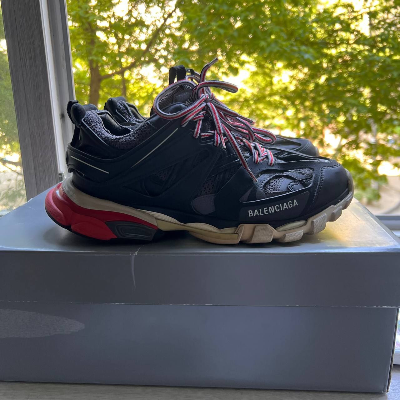 Balenciaga track 1