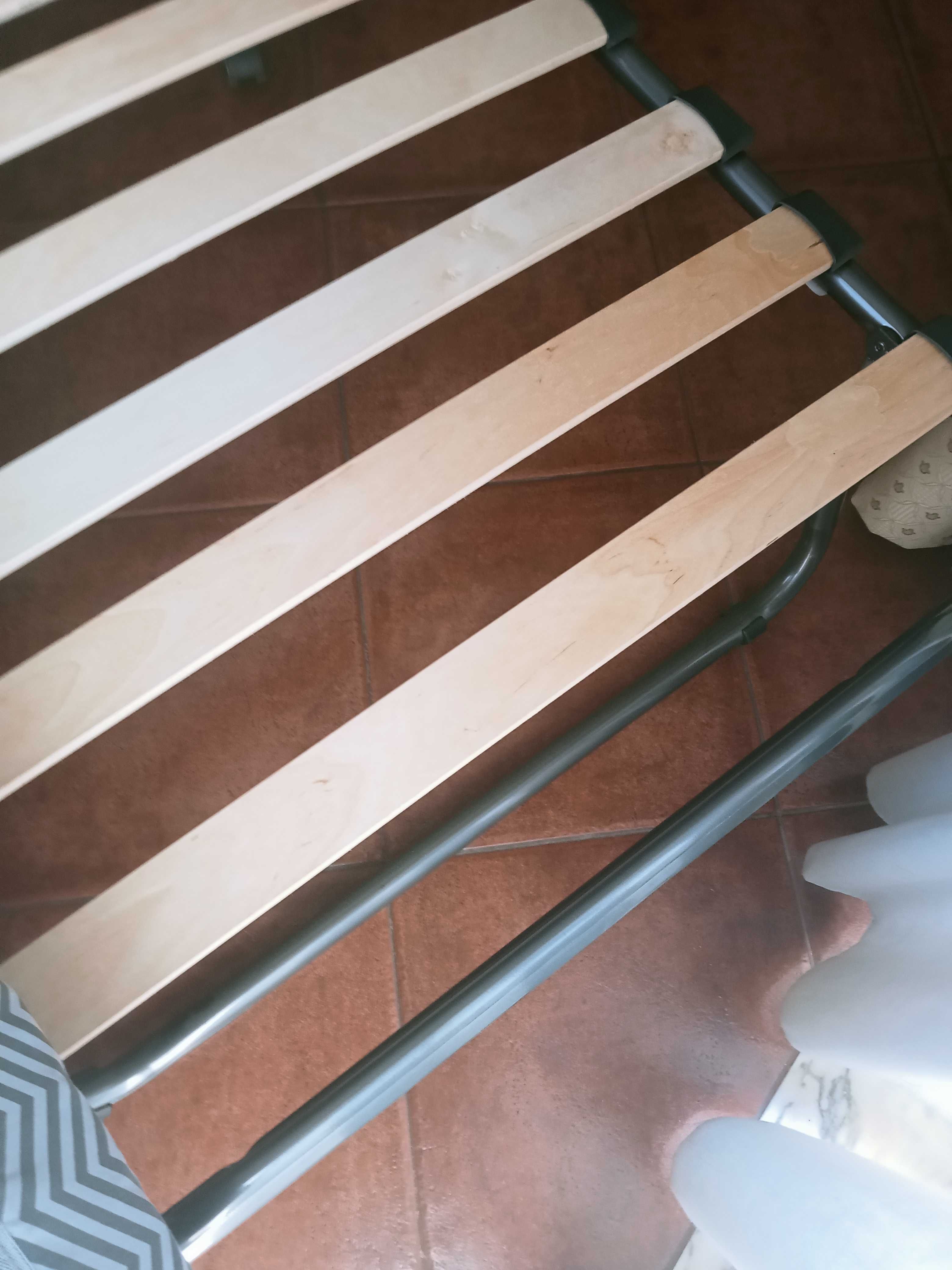cama dobrável solteiro práticamente nova