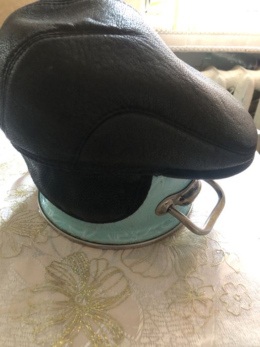 Шкірянв зимова кепка картуз