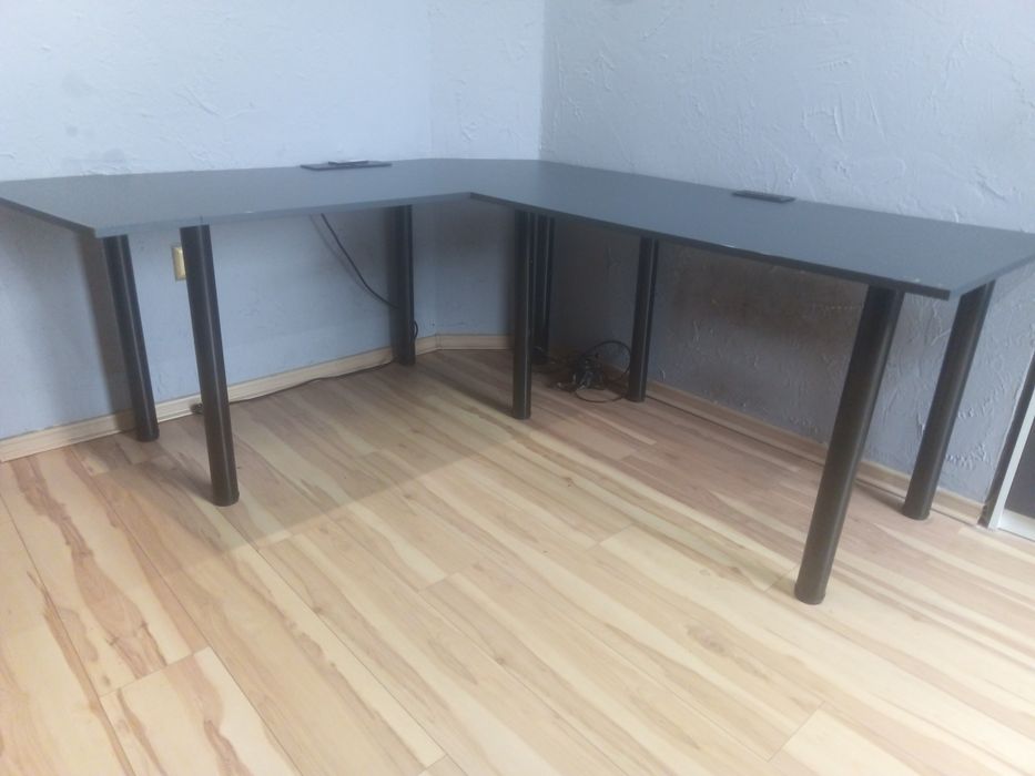 Biurko gamingowe rogowe