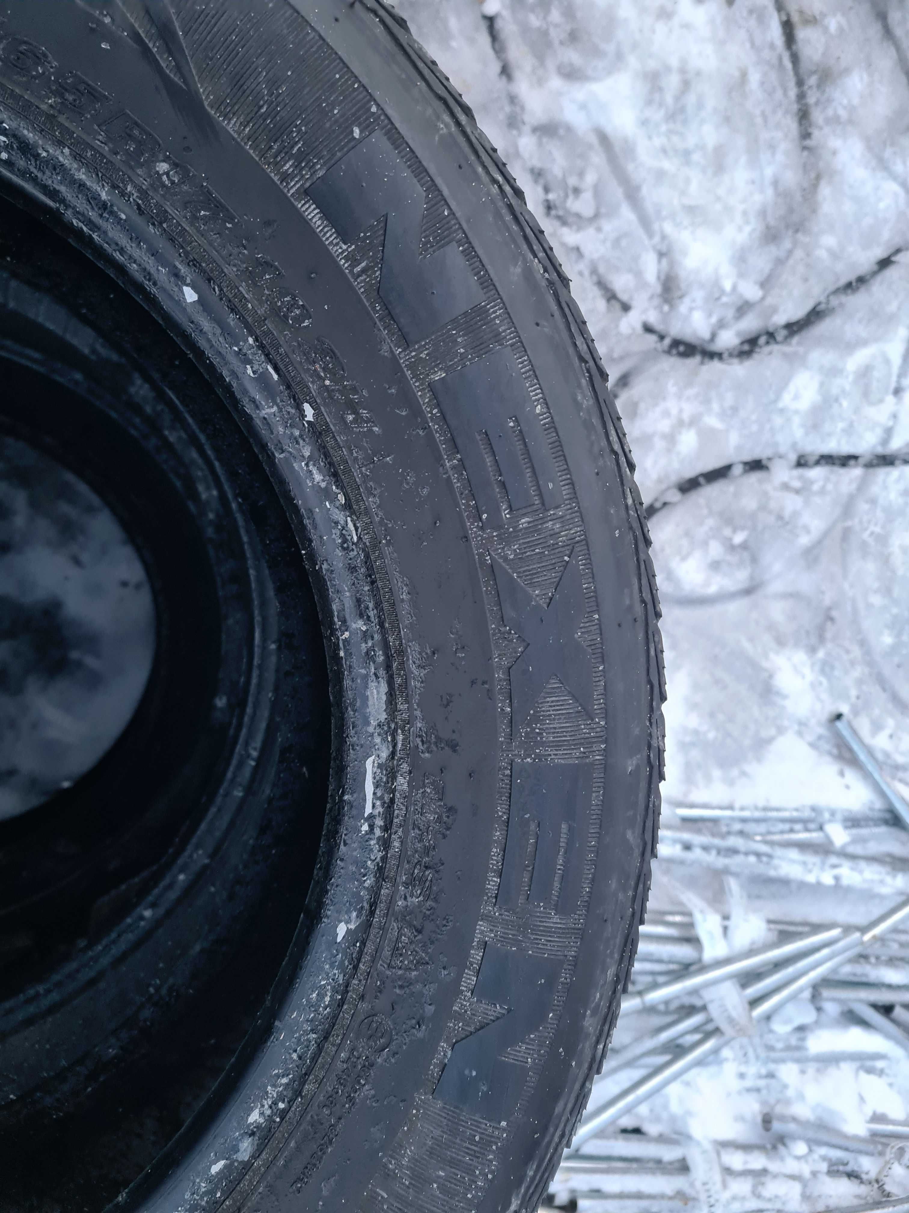 Opony zimowe 225 65 R17 Nexen winguard suv 6,5-7,5 mm nr2