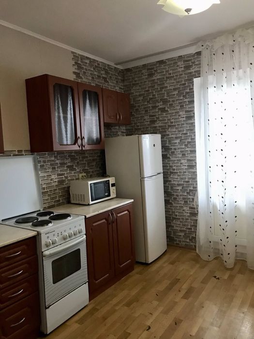 Оренда 2х кімнатної квартири. Драгоманова, 1К, м.Позняки, Харківська