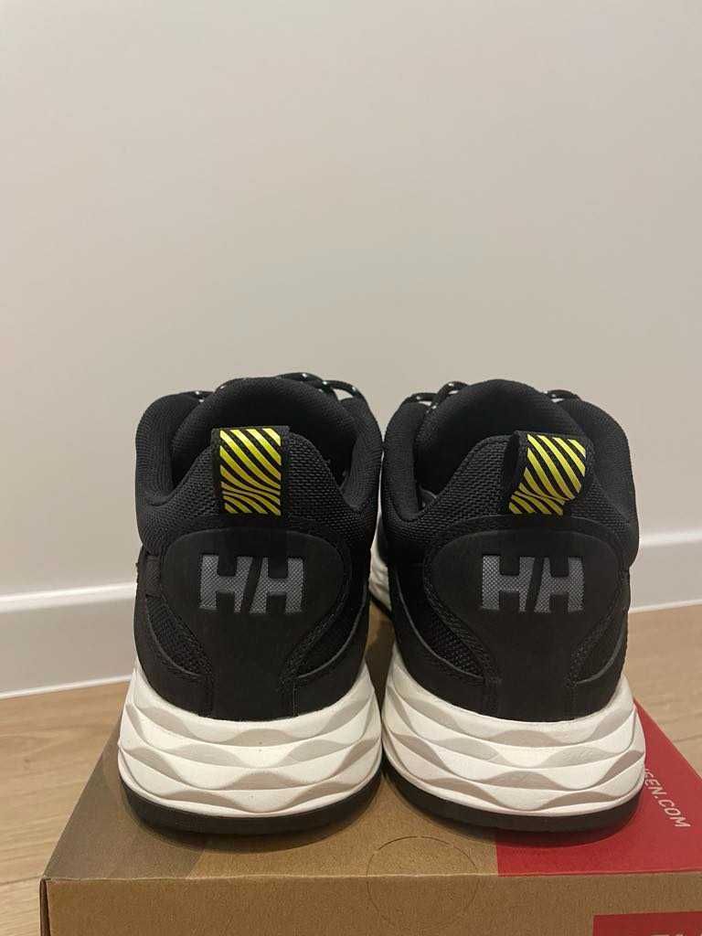 Helly Hansen Chilliwack 11949 Czarny rozm 44(28cm)