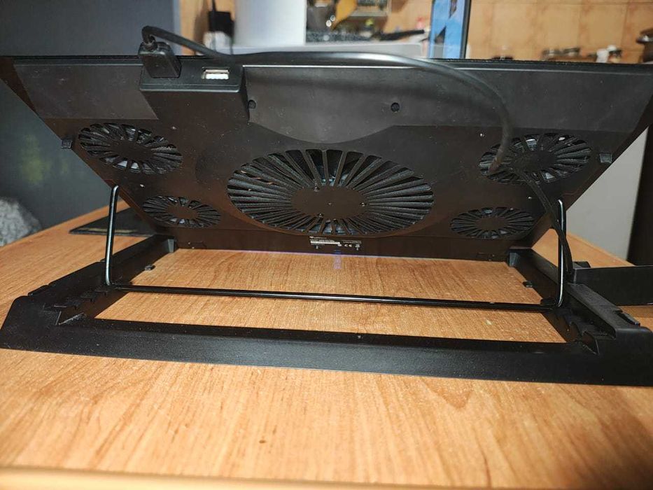 Podstawka pod laptopa