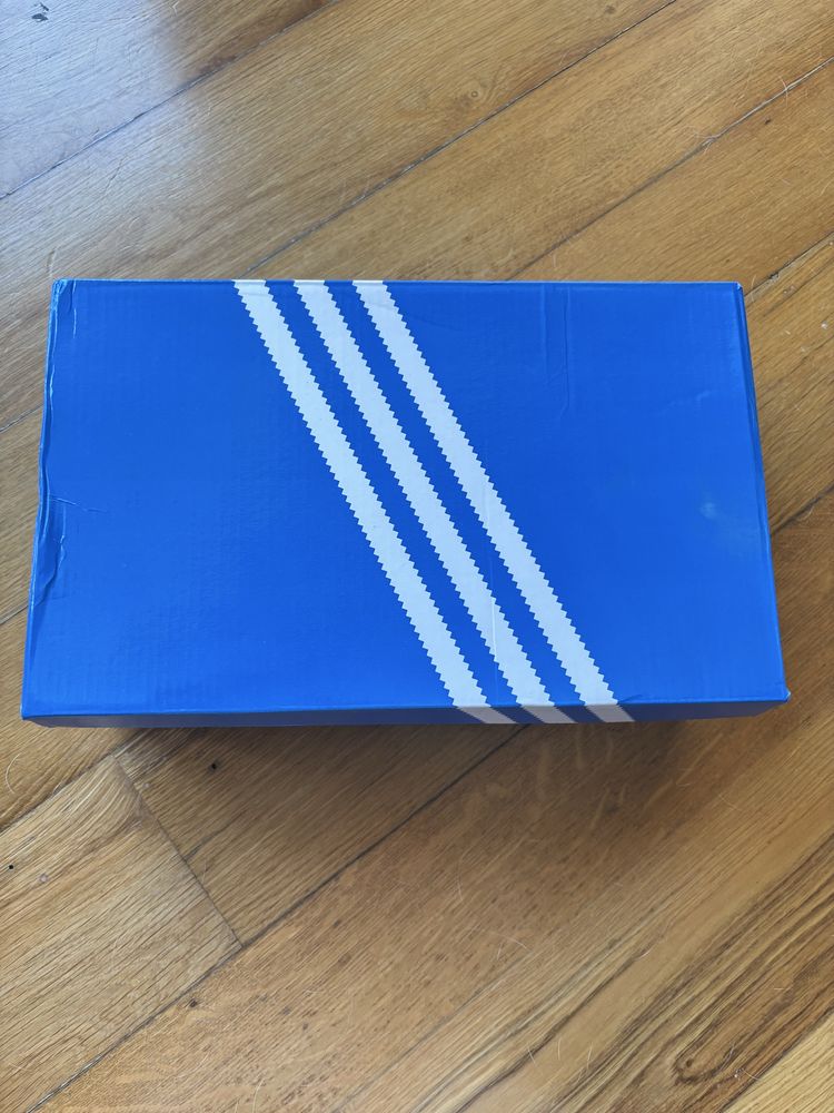 Sapatilhas Adidas Spezial  rosa/vermelho