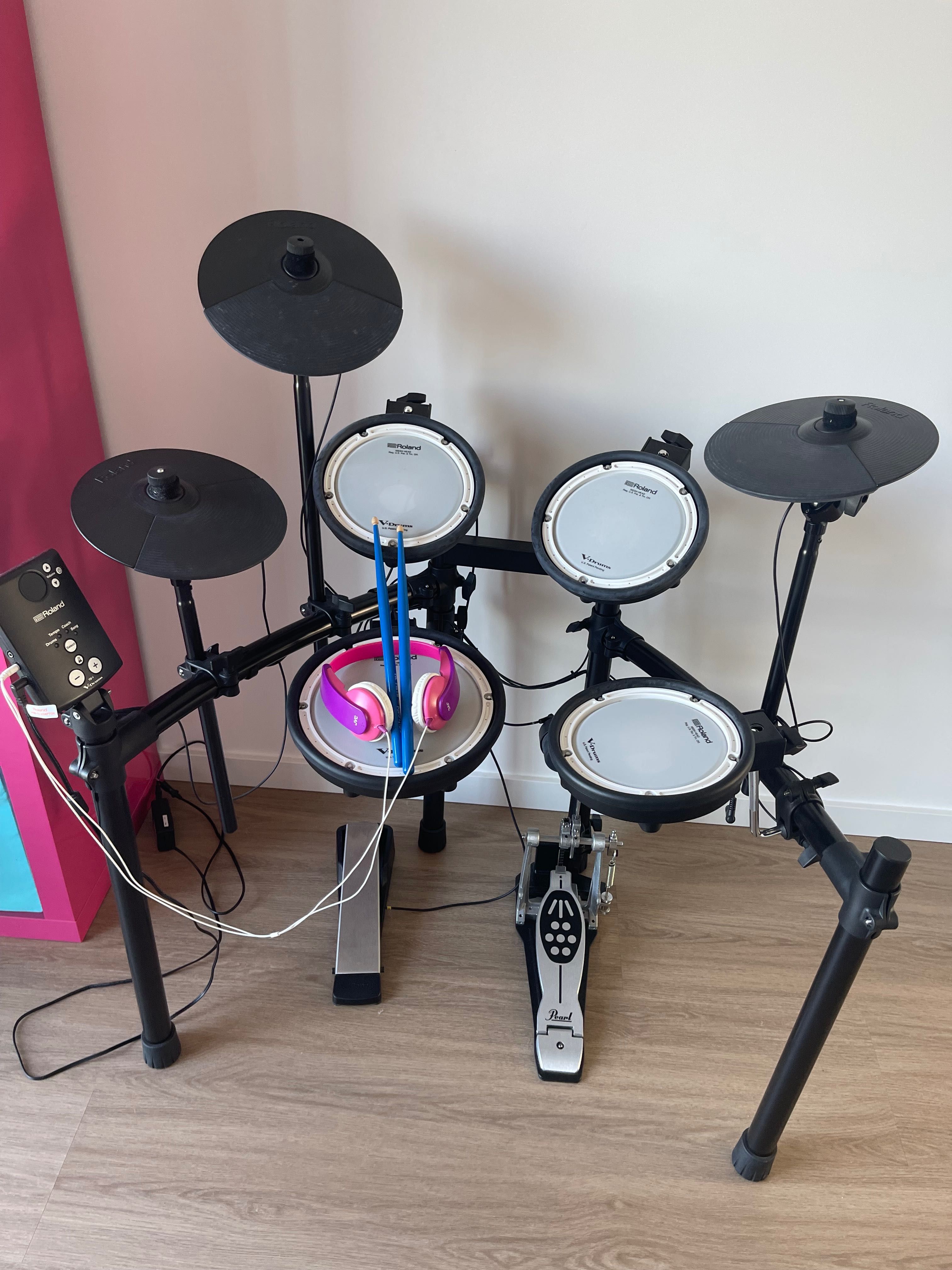 Bateria eletrónica Roland