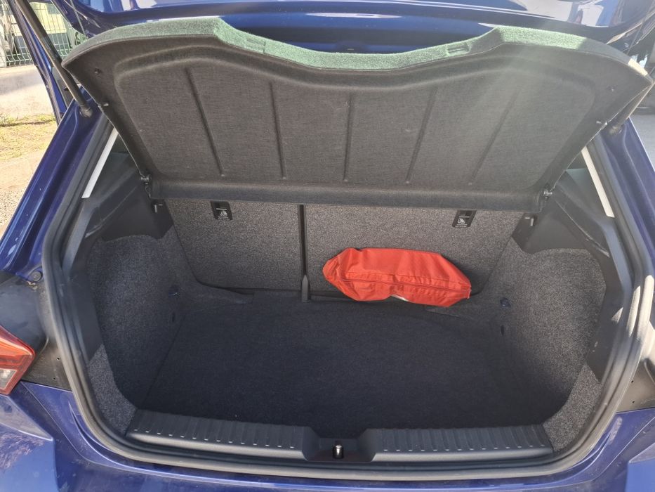 Vende-se Seat Ibiza 1.0FR