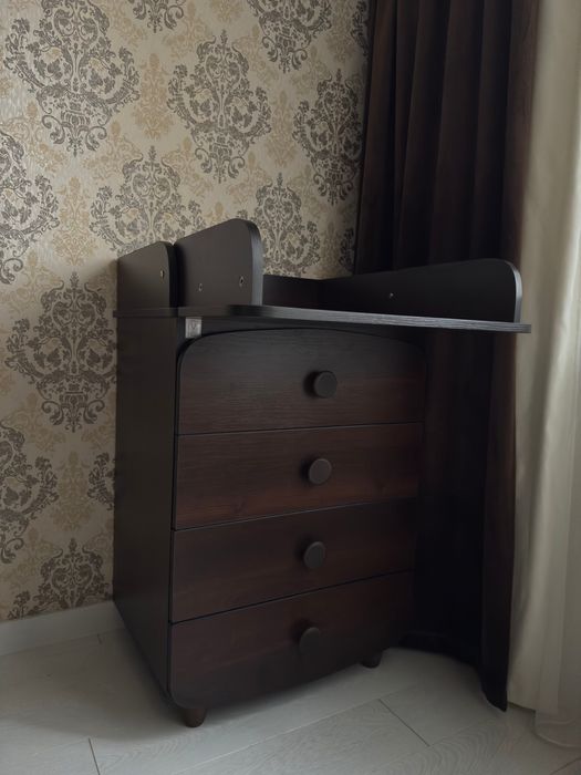 Комод-пеленатор в дитячу спальню з ДСП Верес 600 горіх