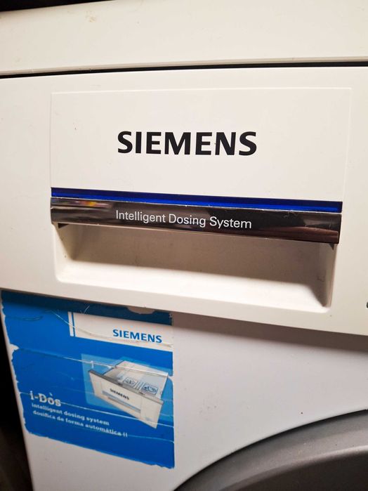 maquina de lavar roupa siemens IQ 700 i-DOS com avaria