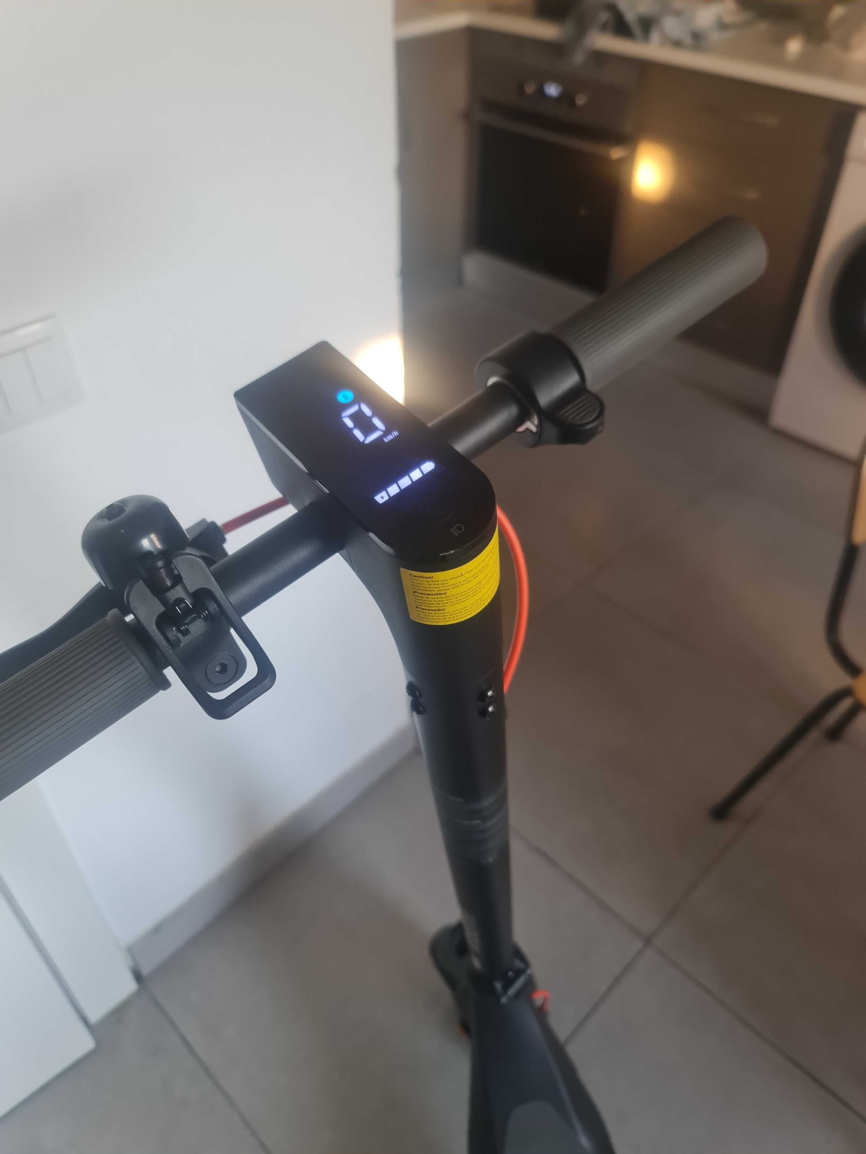 Trotinete xiaomi 4nova pouco usado