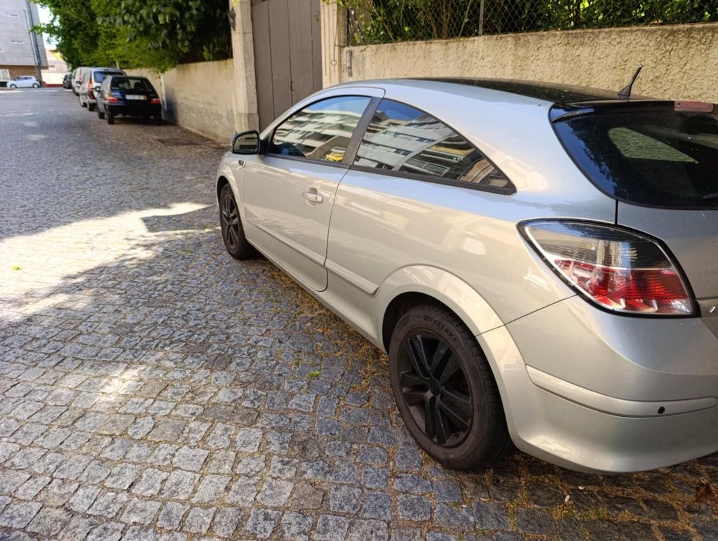 Opel astra GTC 1.7 125 CV