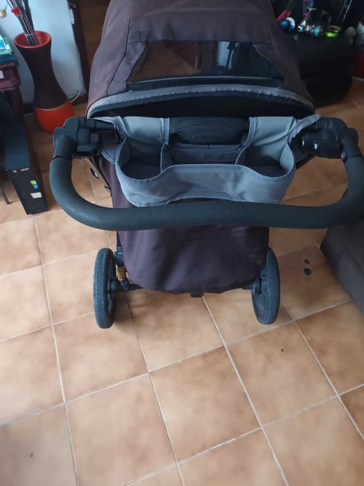 Carro de bebe da chico