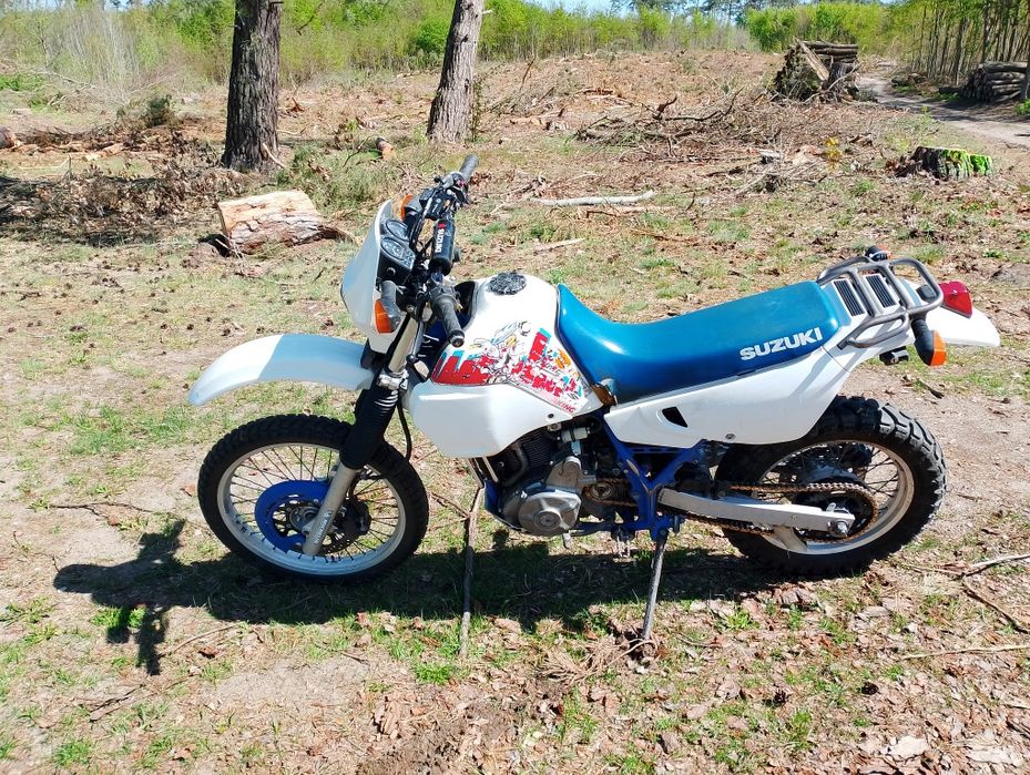 Suzuki Dr 650 RE R