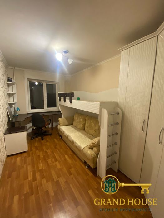 Оренда 3-кімнатної квартири на Тесленко СВІТЛО НЕ ВИМИКАЮТЬ