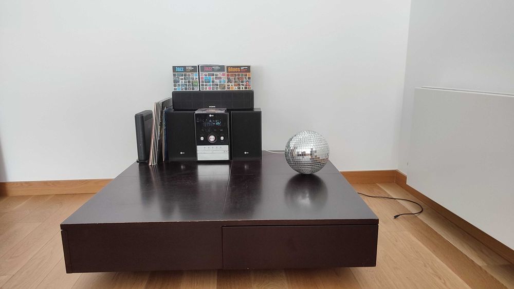 3 móveis de sala - Aparador, móvel de tv e mesa de apoio