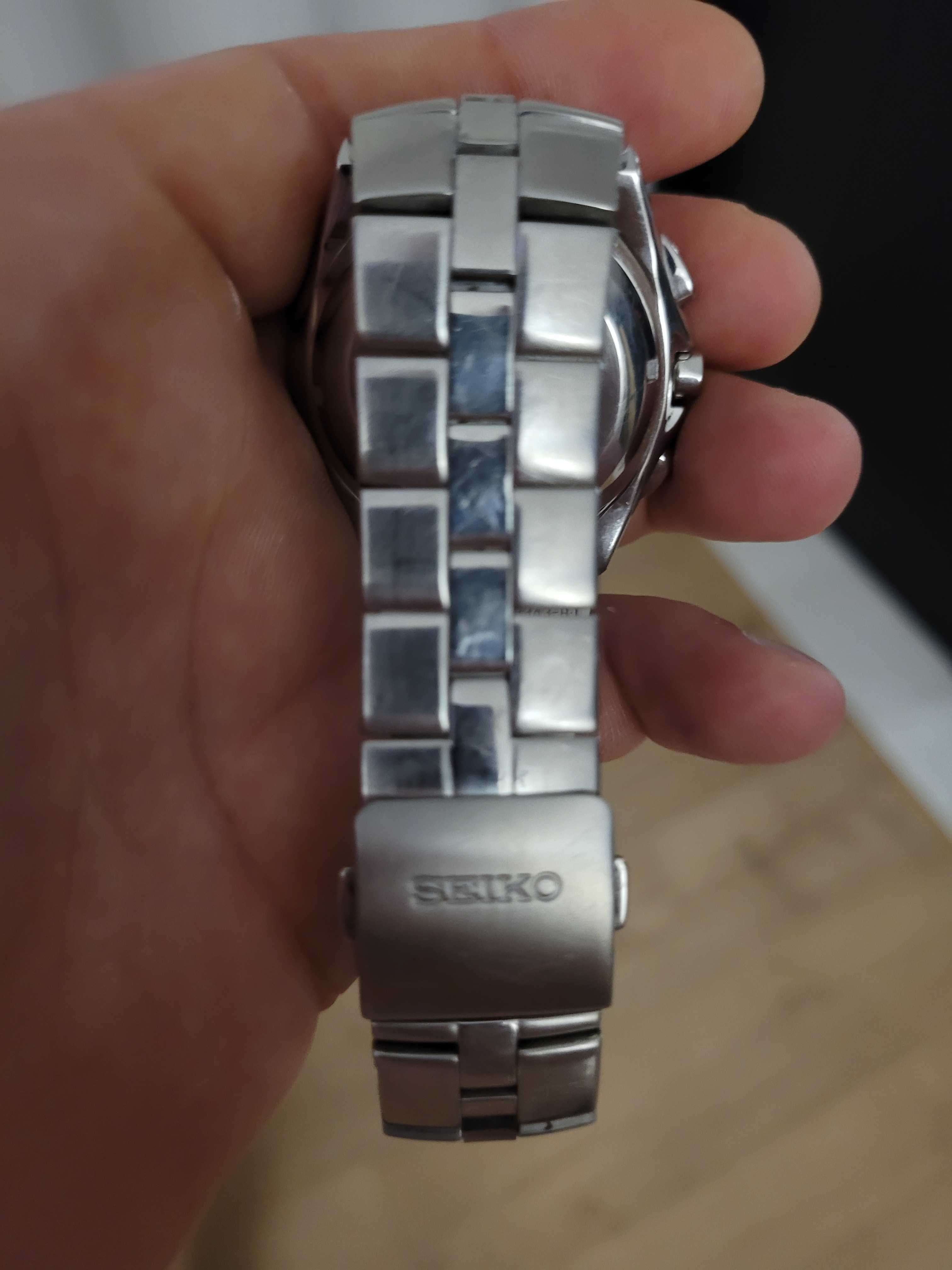 Seiko arctura kinetic chronograph