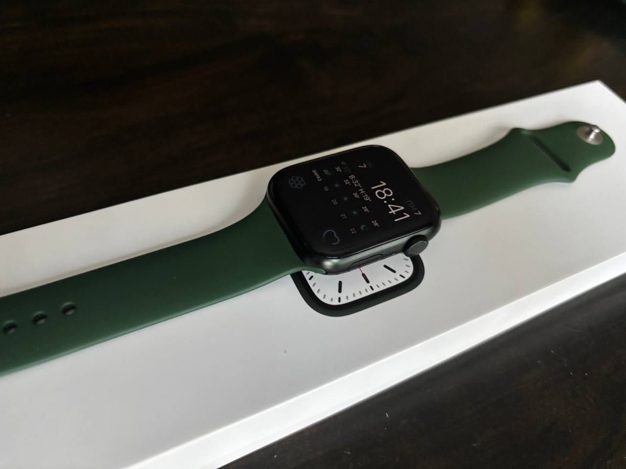 Apple Watch Series 7 45mm Green