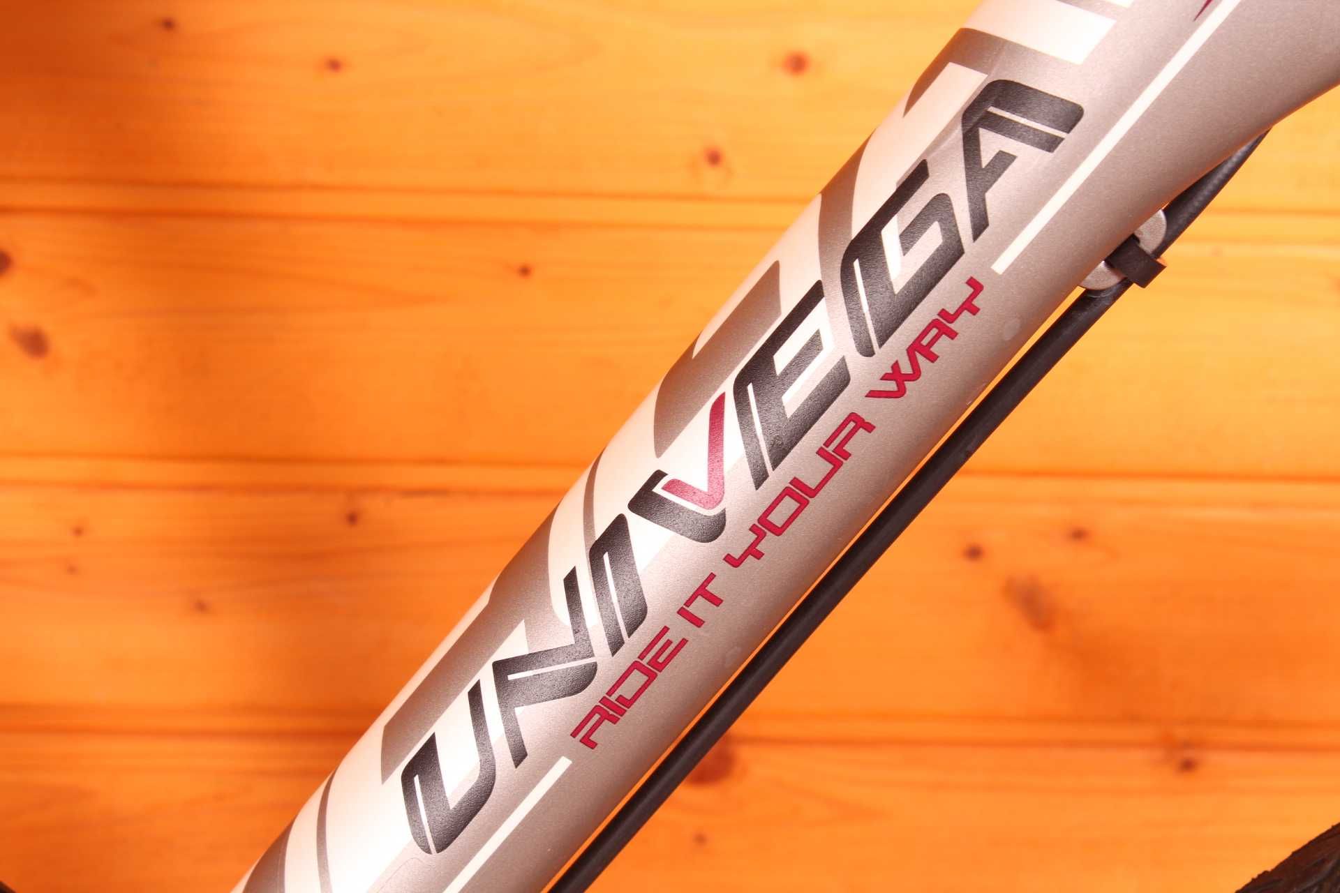 Rower Univega Cross Series 28'', Deore, Hydraulic Disc, blokada, IGŁA