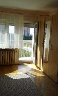 duży pokój z balkonem dla 2 lub 1 osoby na Winogradach od 1 sierpnia