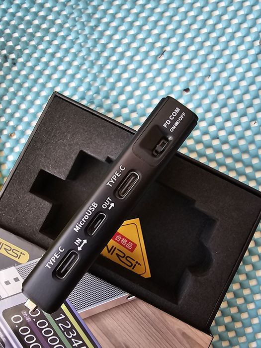 Fnirsi FNB-58 USB tester