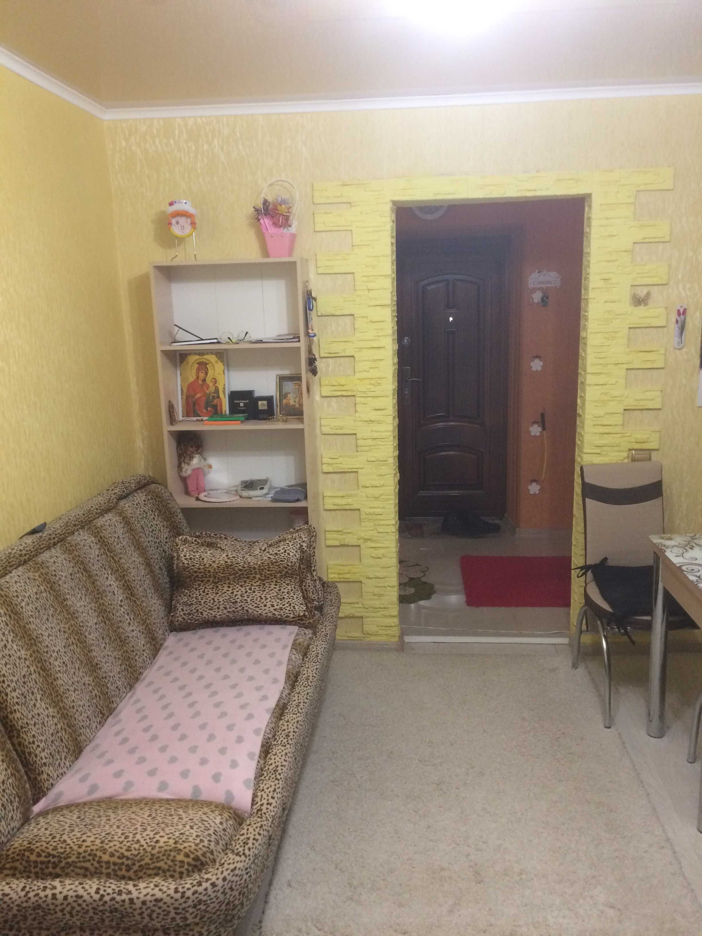 Продається 3 кімнатна квартира с - Цемзавода