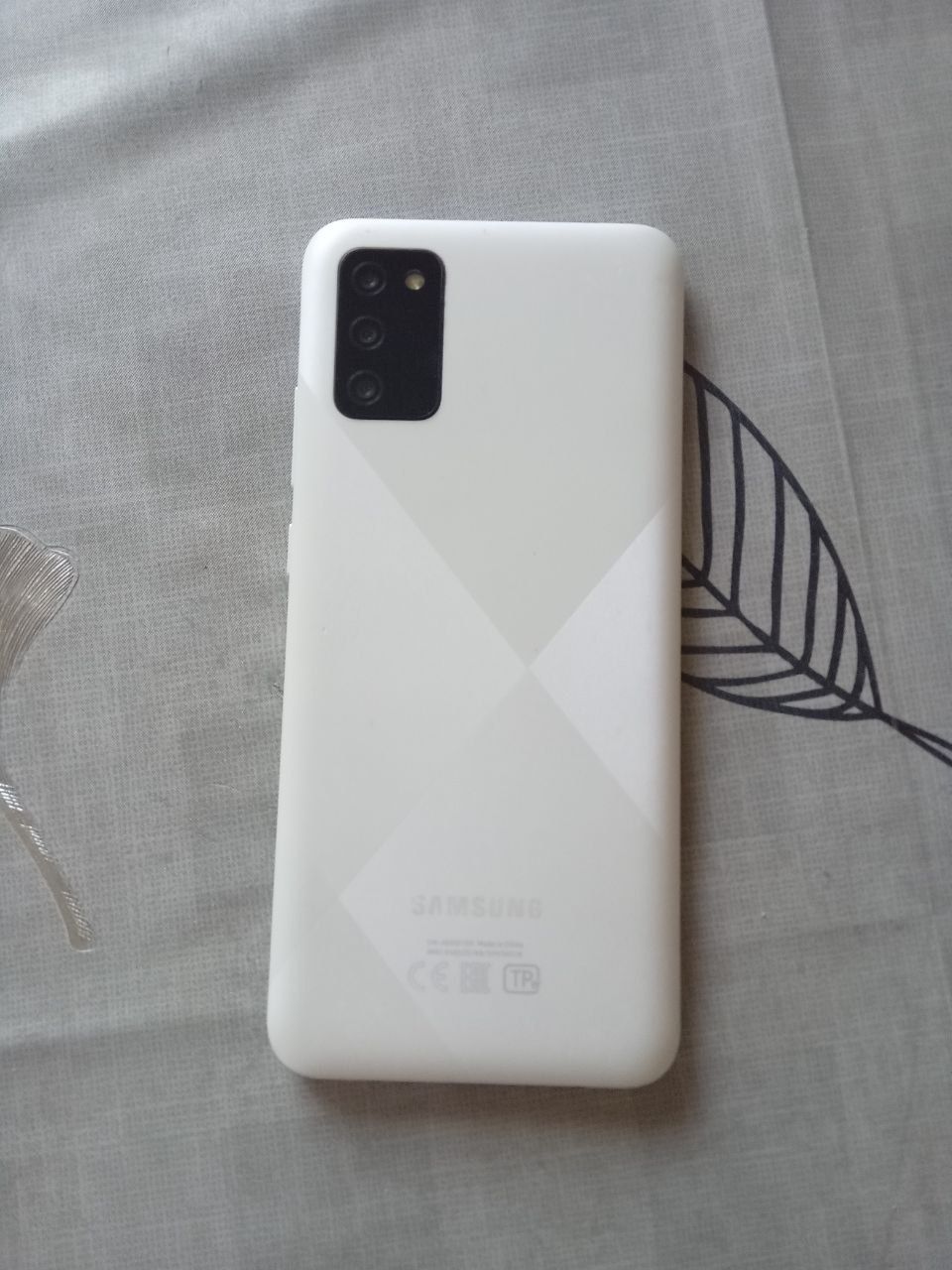 Продам Б/у телефон