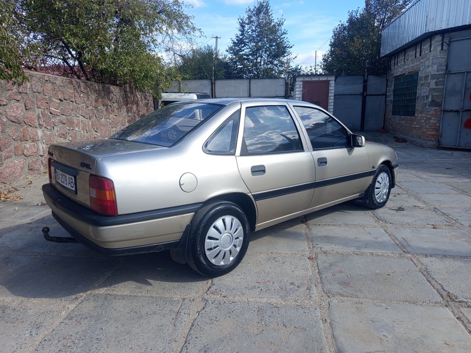 Продам Опель вектра А